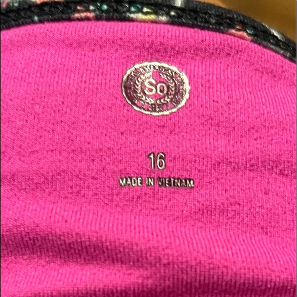 Un Padded Pink Sports Bra - Picture 4 of 4